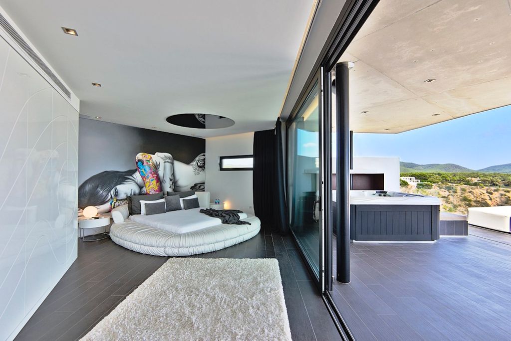 Villa Contenta Ibiza Olivers Travels 5