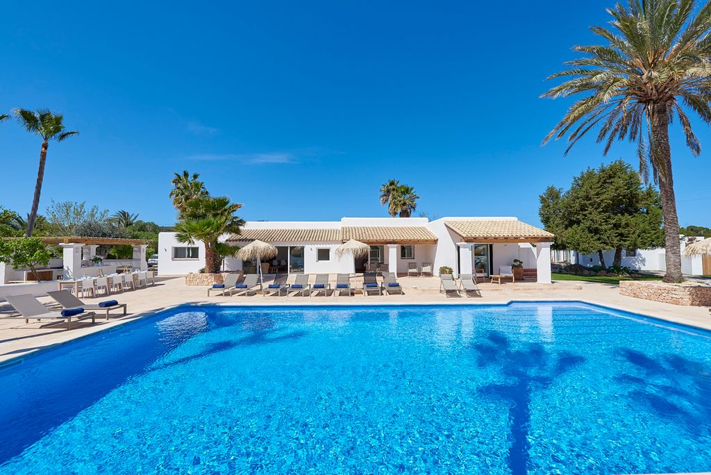 Casa Veraniega Ibiza Olivers Travels 1