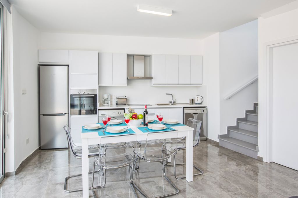 Villa Eudoxie Cyprus Olivers Travels 4