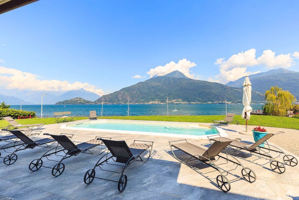 Villa Ferrara Lake Como Italy OliversTravels 4