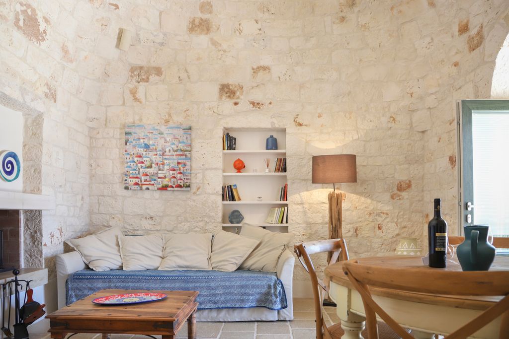 Trulli le Petunie Puglia Olivers Travels 3