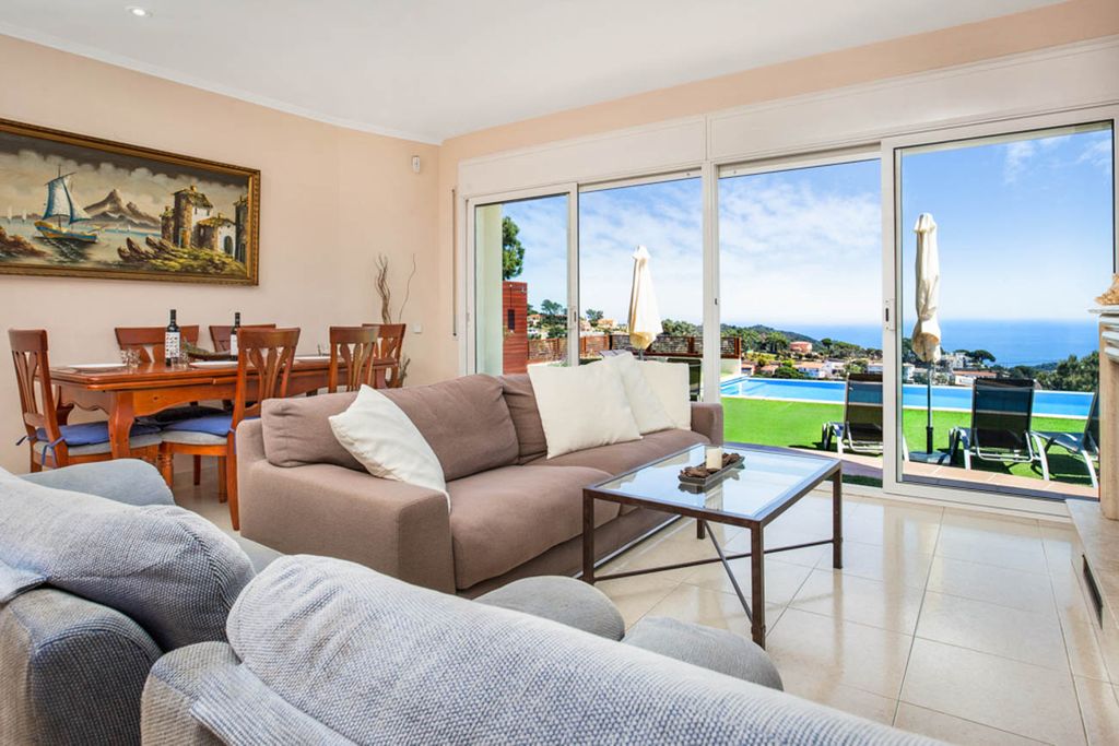Casa Florada Costa Brava Spain Olivers Travels 3