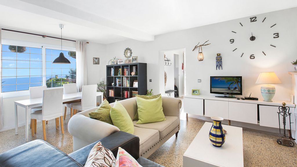 Casa Romani Costa Brava Olivers Travels 3