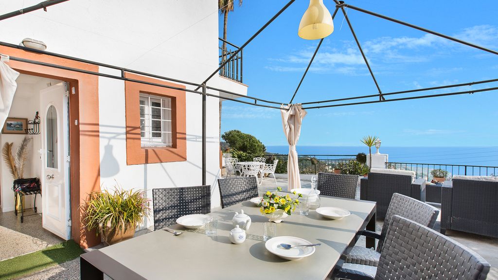Casa Romani Costa Brava Olivers Travels 5