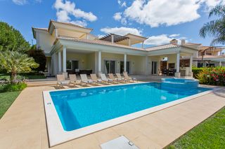 Villa Dolcasol Vilamoura Olivers Travels 1