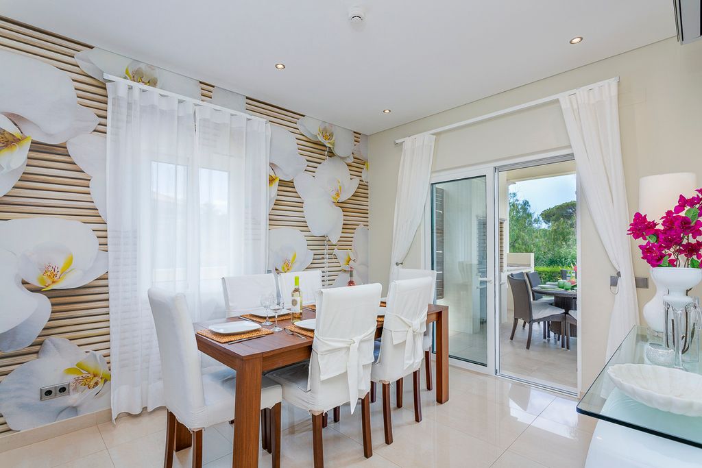 Villa Dolcasol Vilamoura Olivers Travels 4