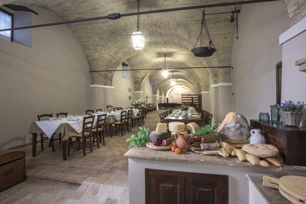 Villa Evelina Marche Olivers Travels5