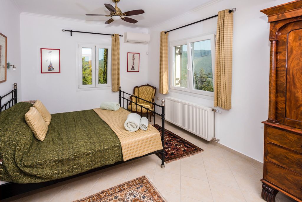 Villa Kaparissi Lefkas Olivers Travels 05