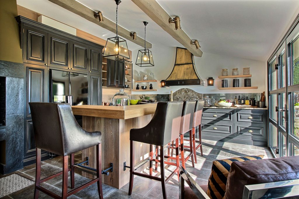 Villa Polo French Riviera Olivers Travels 4