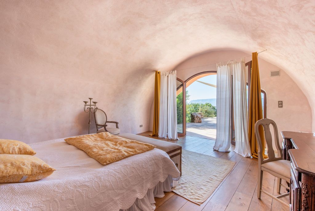 Mas Du Chateau Provence Olivers Travels5