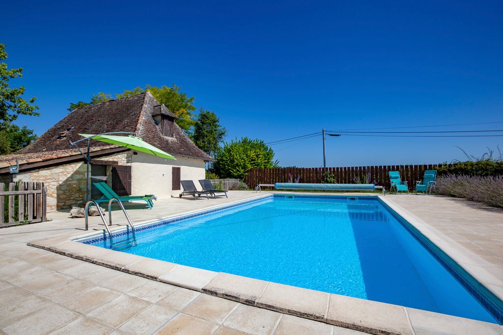 Les Petits Champs Dordogne Olivers Travels1