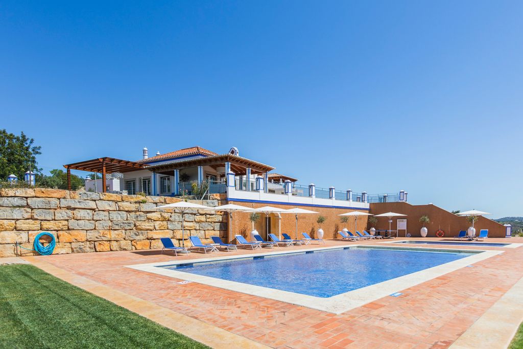 Casa Musica Albufeira Olivers Travels 2