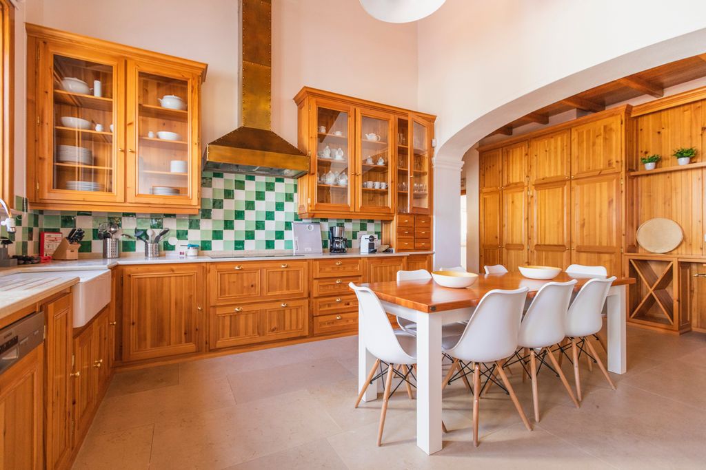 Casa Musica Albufeira Olivers Travels 5