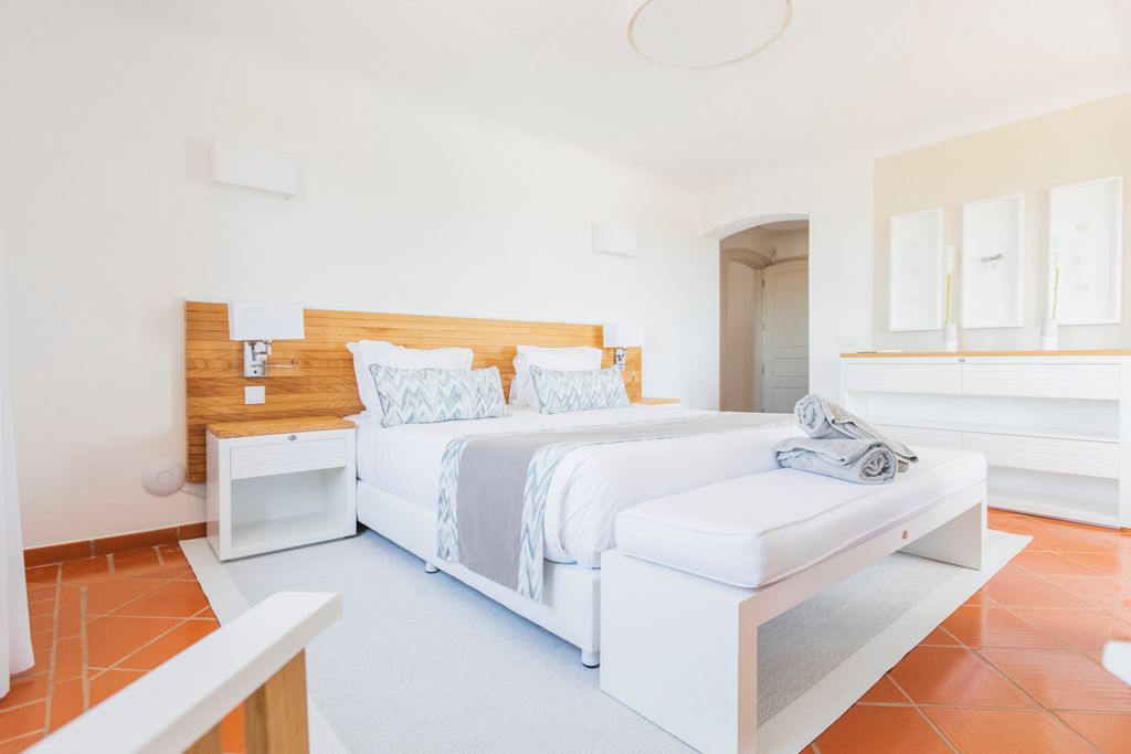 Casa Narciso Albufeira Olivers Travels 5