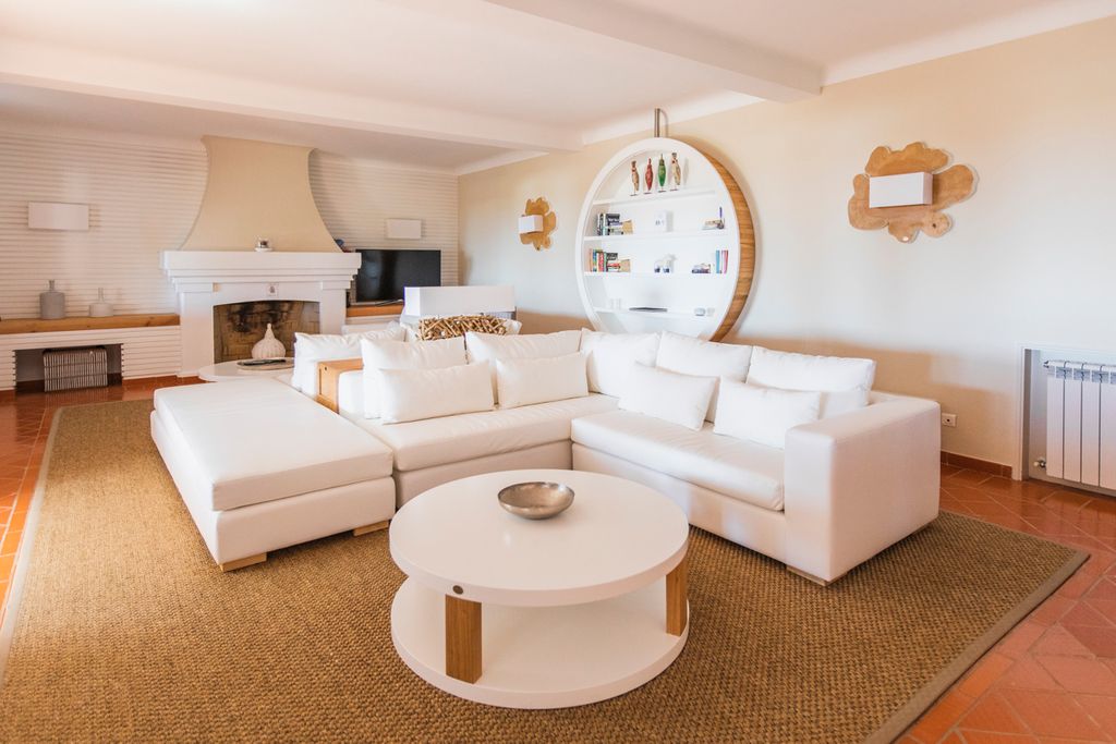 Casa Narciso Albufeira Olivers Travels 3
