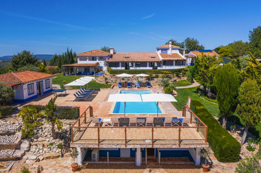 Casa Narciso Albufeira Olivers Travels 1