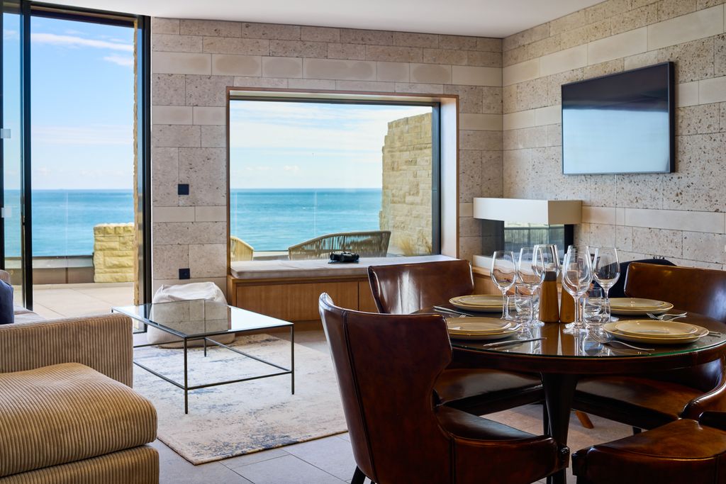 Topaz Dorset OliversTravels 1