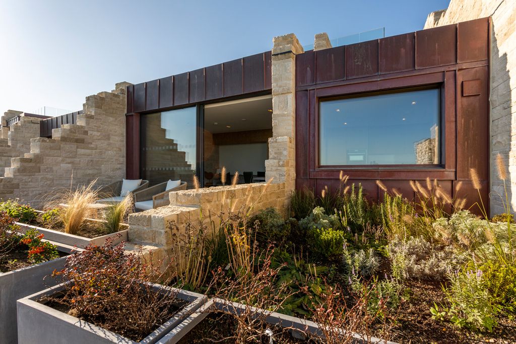 Silva Lodge Dorset Olivers Travels 2