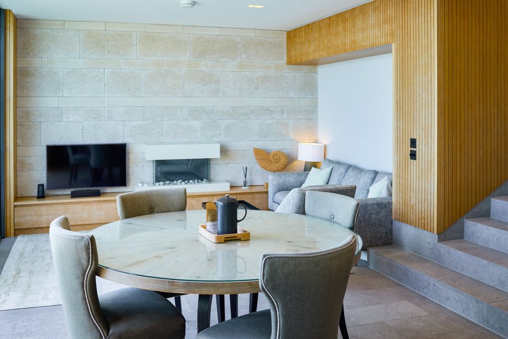 Silver Cove Dorset OliversTravels 1