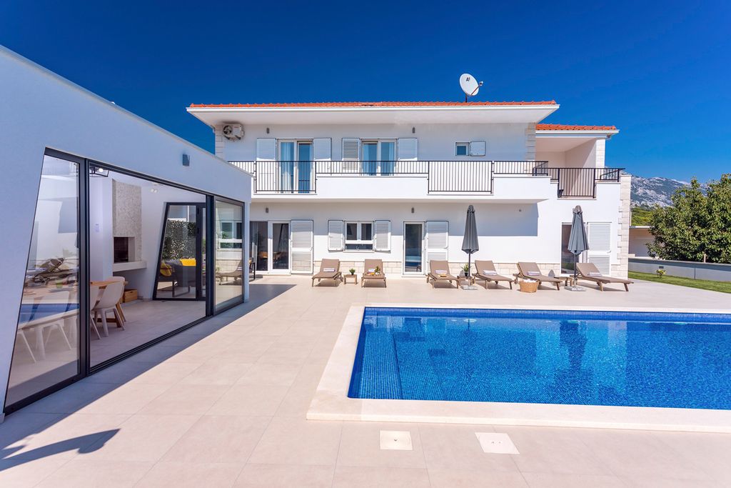 Villa Alcione Dalmatia Olivers Travels 1