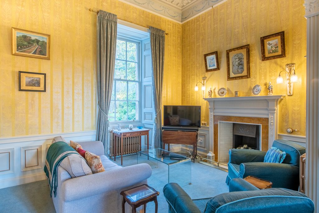 Lochloy Mansion Scotland Olivers Travels5