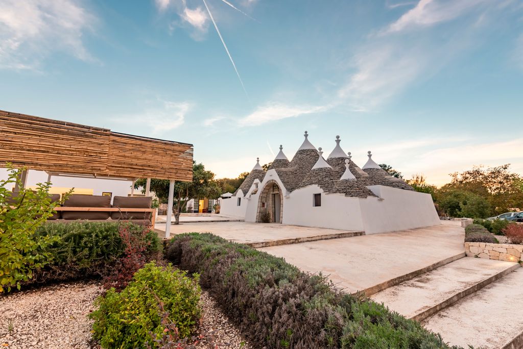 Trullo Rosanna Puglia Olivers Travels 9