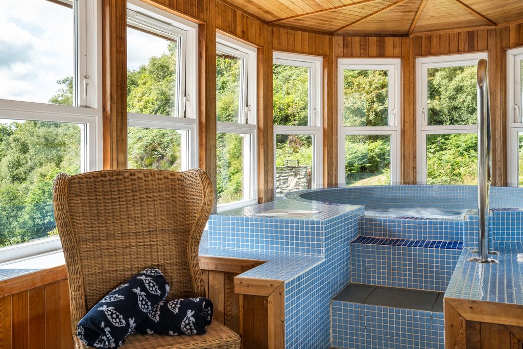 Seal Bay Cottage Scotland OliversTravelss 3