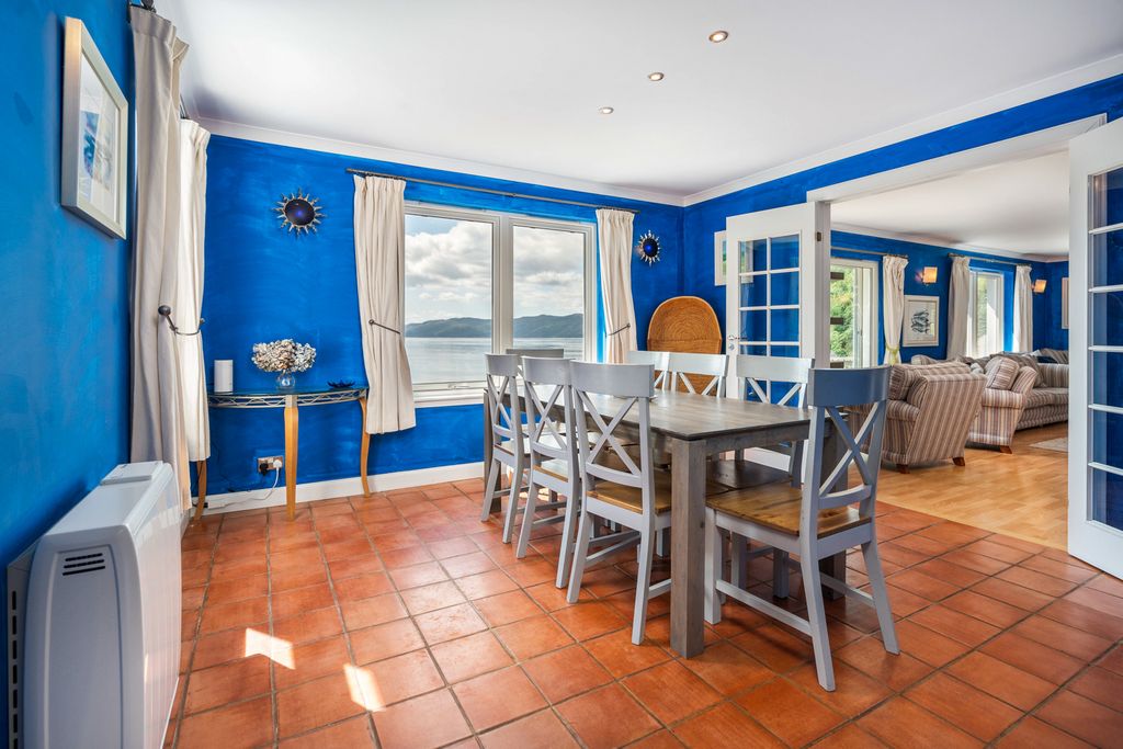 Seal Bay Cottage Scotland OliversTravelss 5