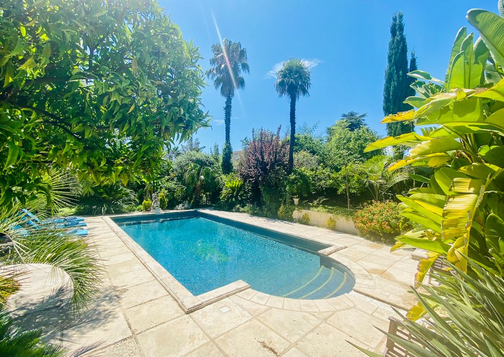 Villa Cosmopolite French Riviera Olivers Travels5