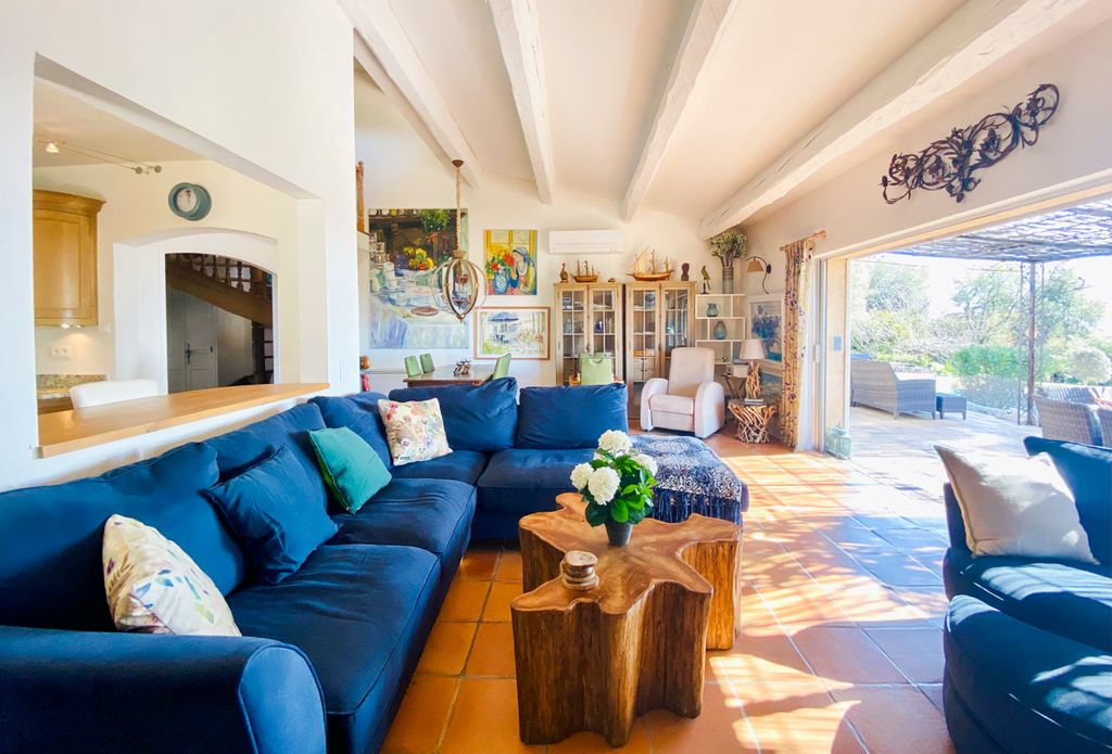 Maison Tintin French Riviera Olivers Travels3