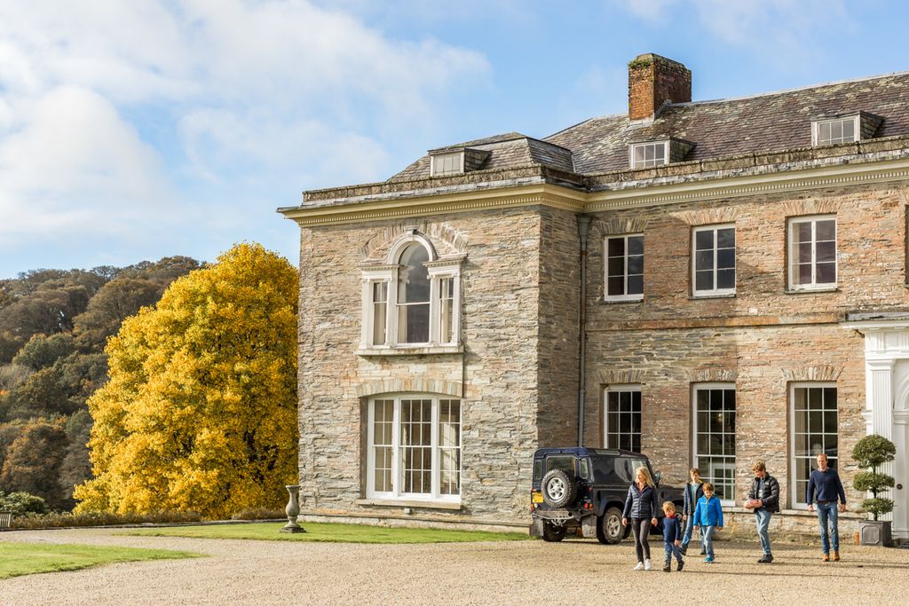 Lostwithiel Manor UK Cornwall Olivers Travels 2