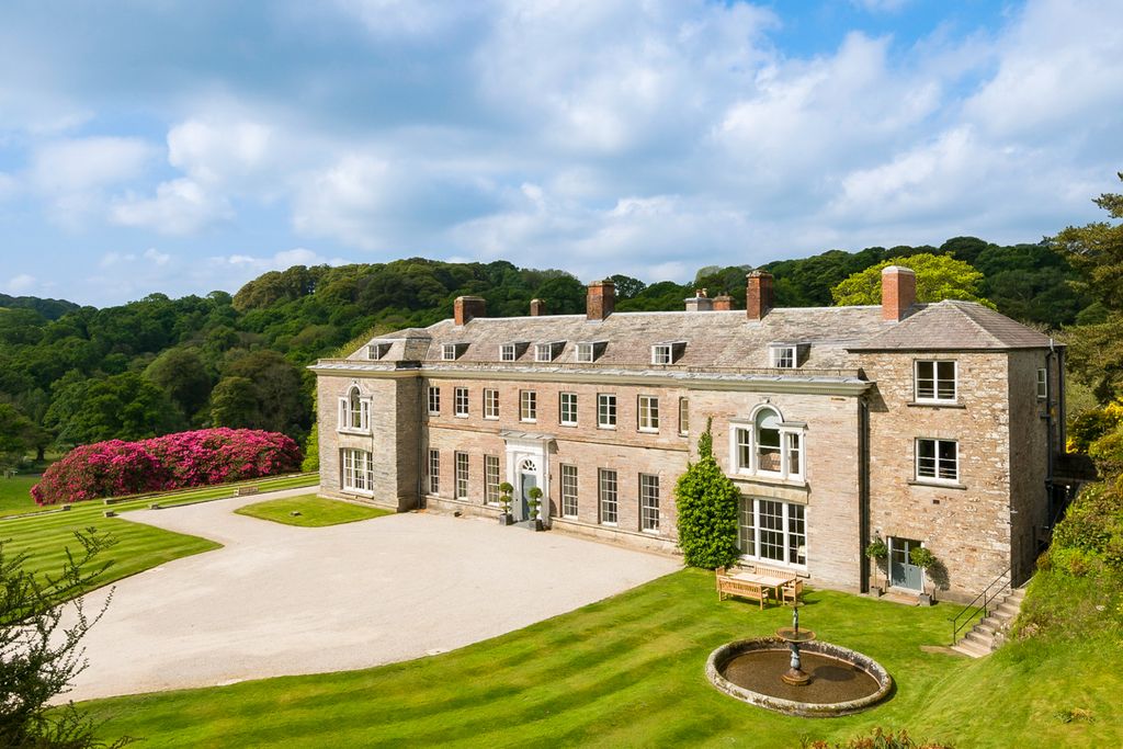 Lostwithiel Manor UK Cornwall Olivers Travels 1