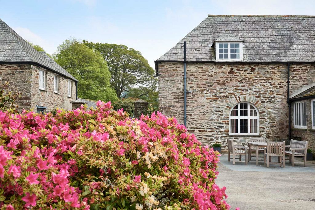 Lostwithiel Groom House Cornwall Olivers Travels1