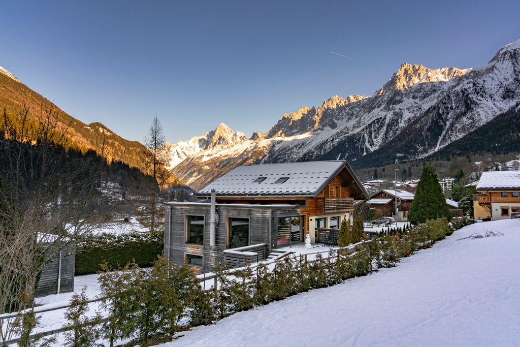 Chalet Saphir Chamonix Olivers Travels 30 01