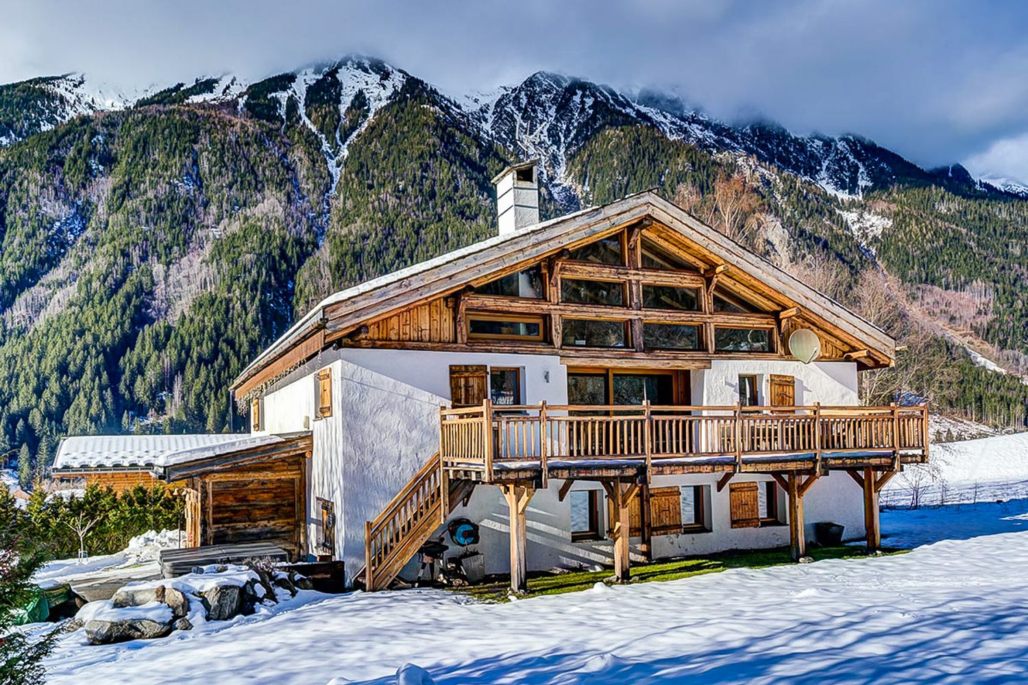 Chalet Emeraud, Les Houches | Oliver's Travels