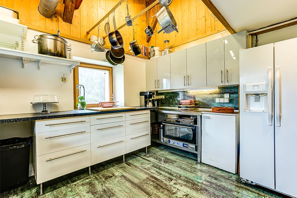 Chalet Emeraud Chamonix OliversTravels 5