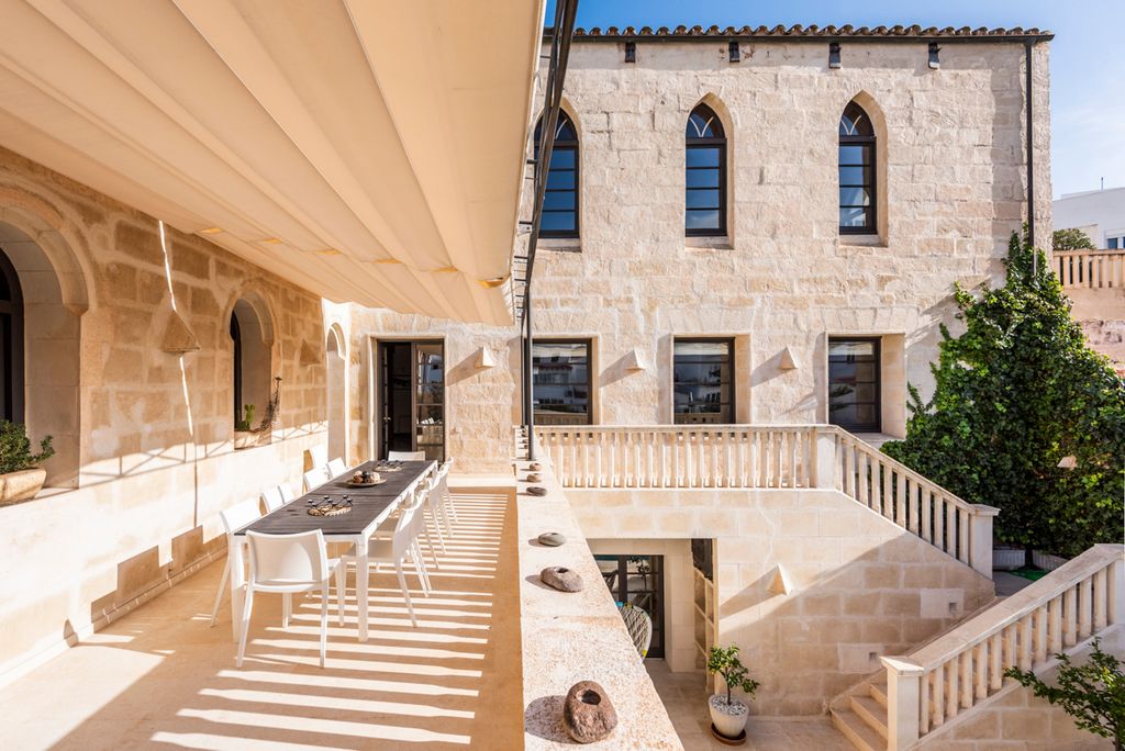 Casa Splendid Mahon Menorca Olivers Travels 2