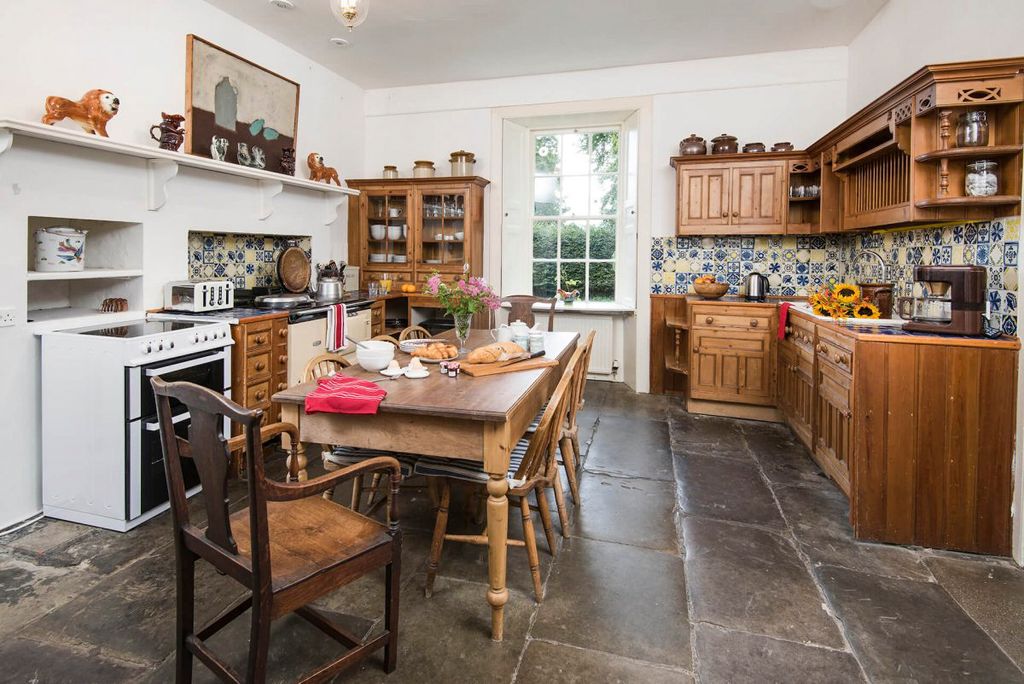 Wallace House Scotland Olivers Travels3