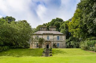 Wallace House Scotland Olivers Travels1