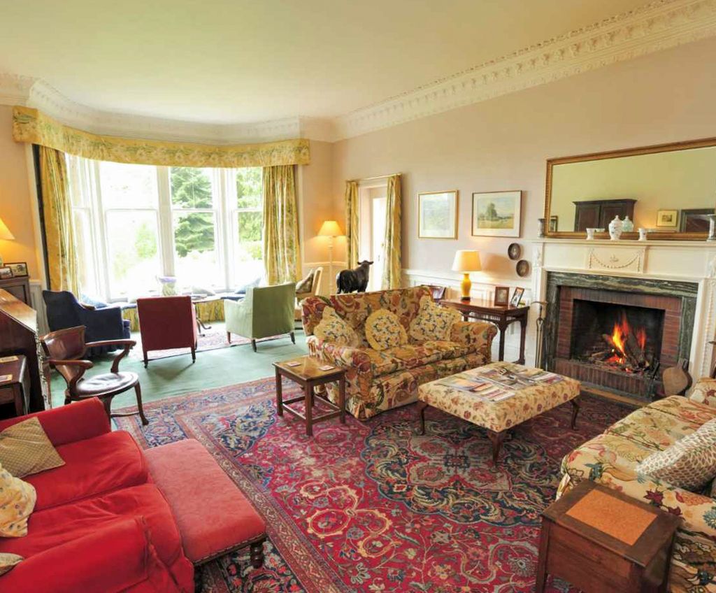 Easter Lodge Scotland Olivers Travels 3