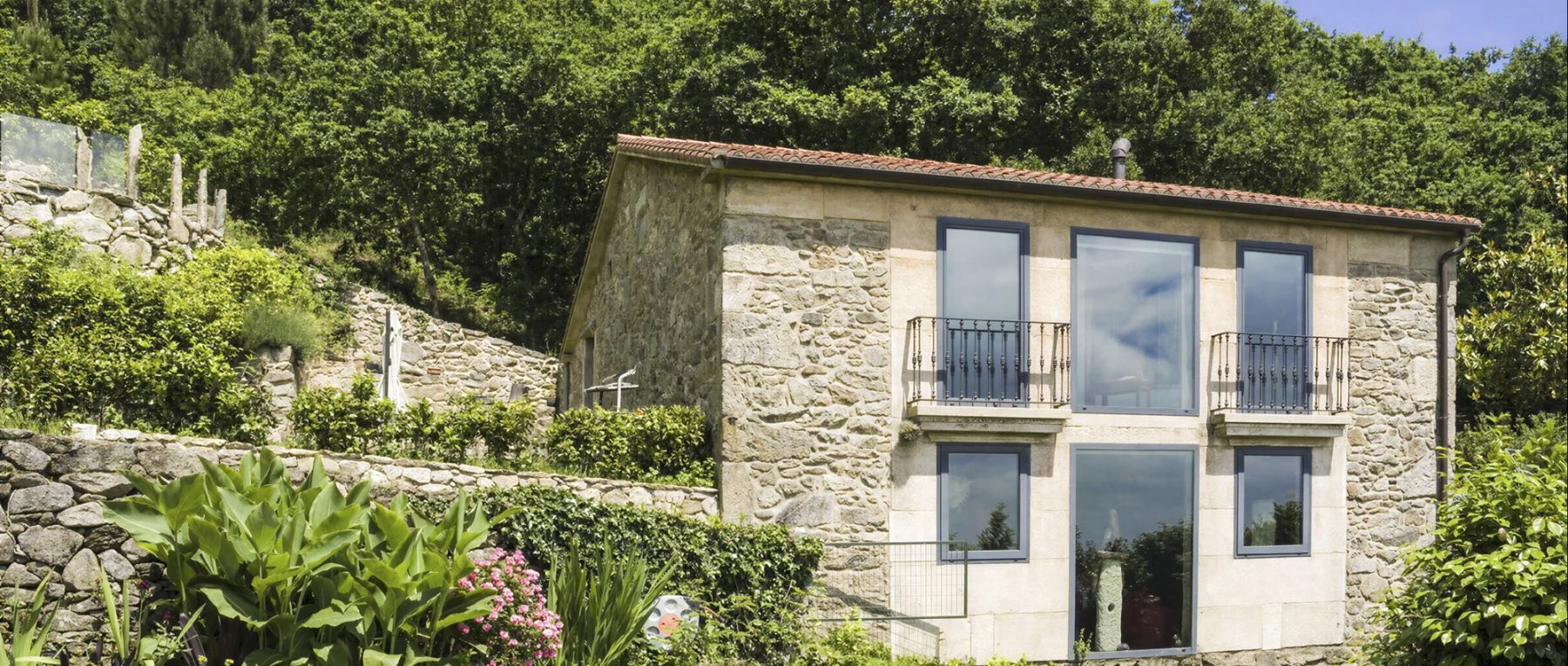 001 villa correxins northern spain olivers travels desktop center