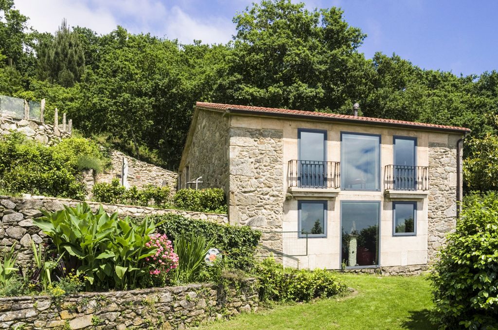 Villa Correxins Galicia Olivers Travels 1