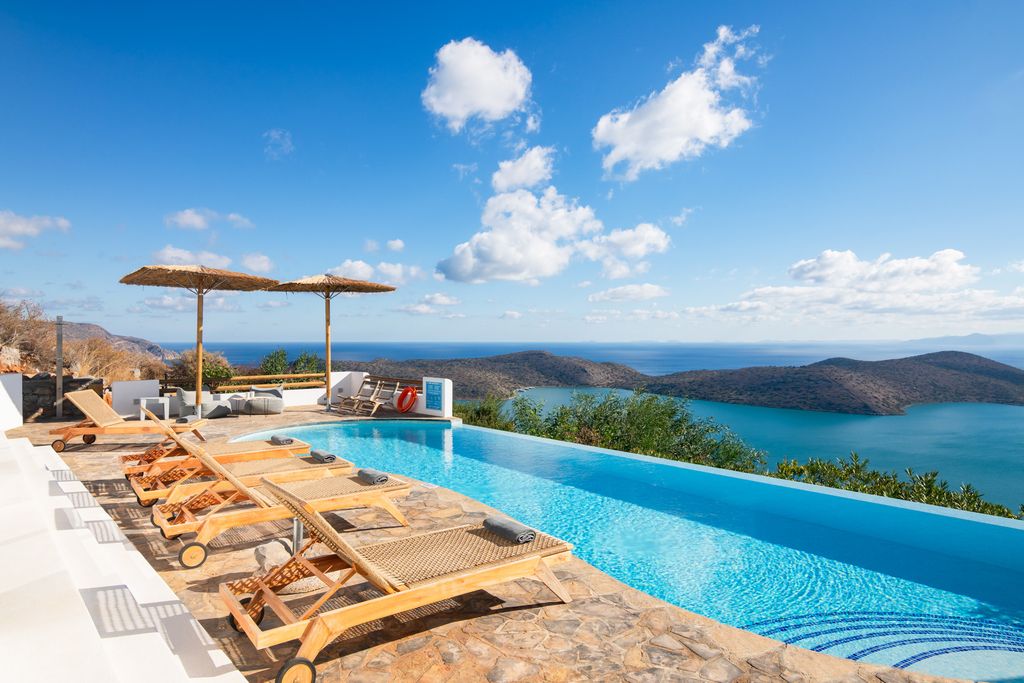 Villa Iria Quinta Do Lago OliversTravels 1