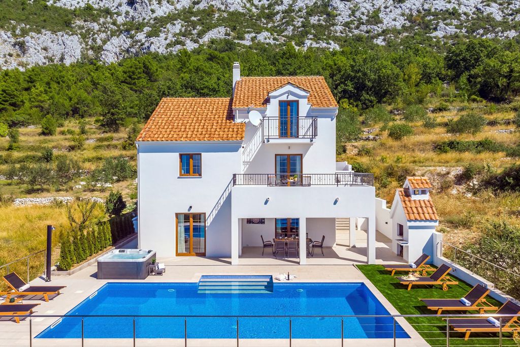 Villa Nedy Dalmatia Olivers Travels 1