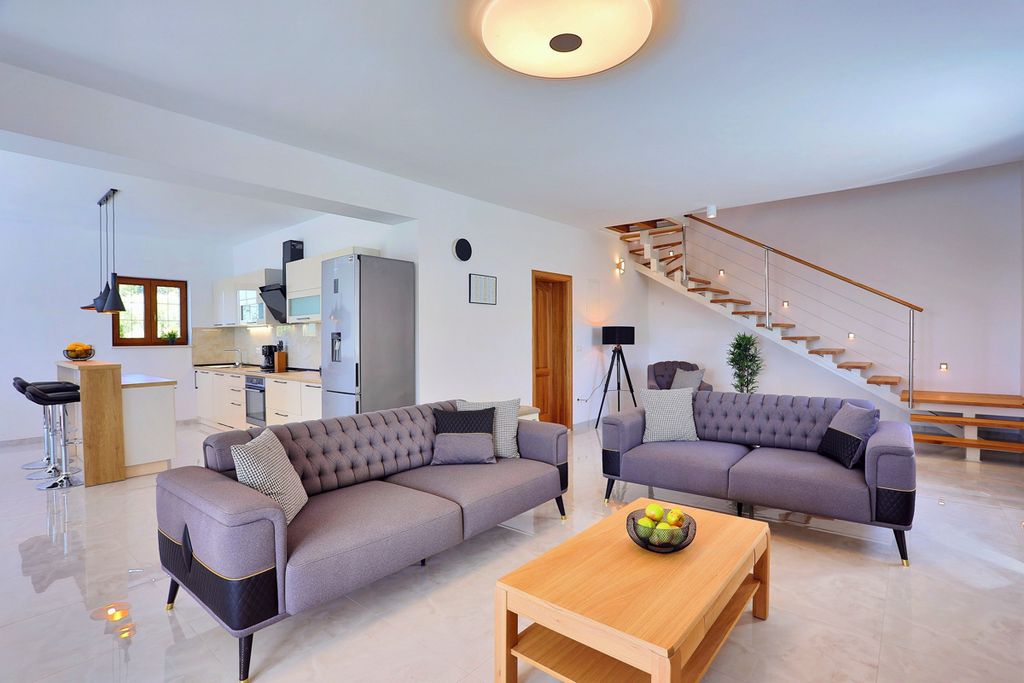 Villa Nedy Dalmatia Olivers Travels 3