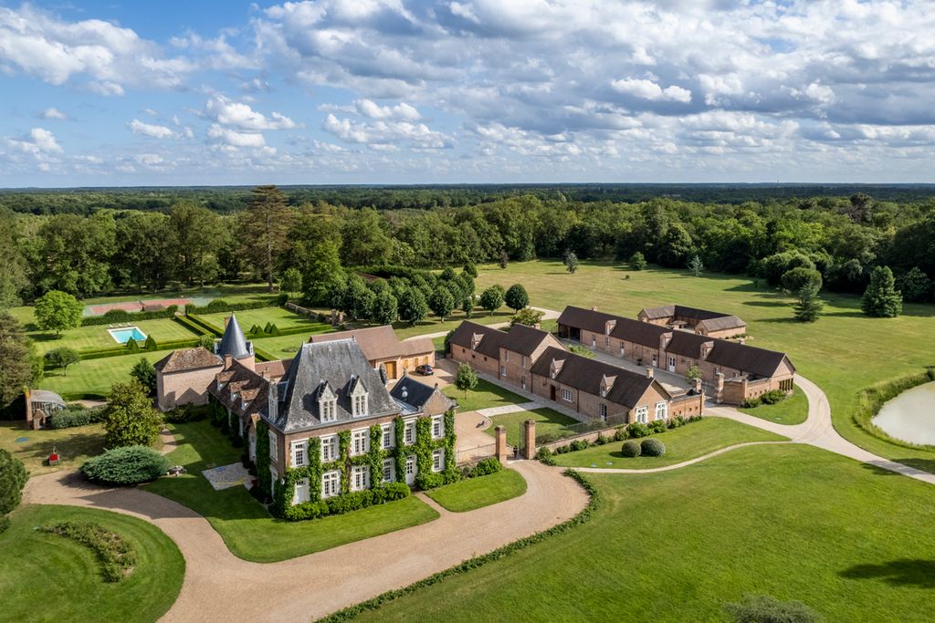 Chateau les Cerfs Loire Olivers Travel 1