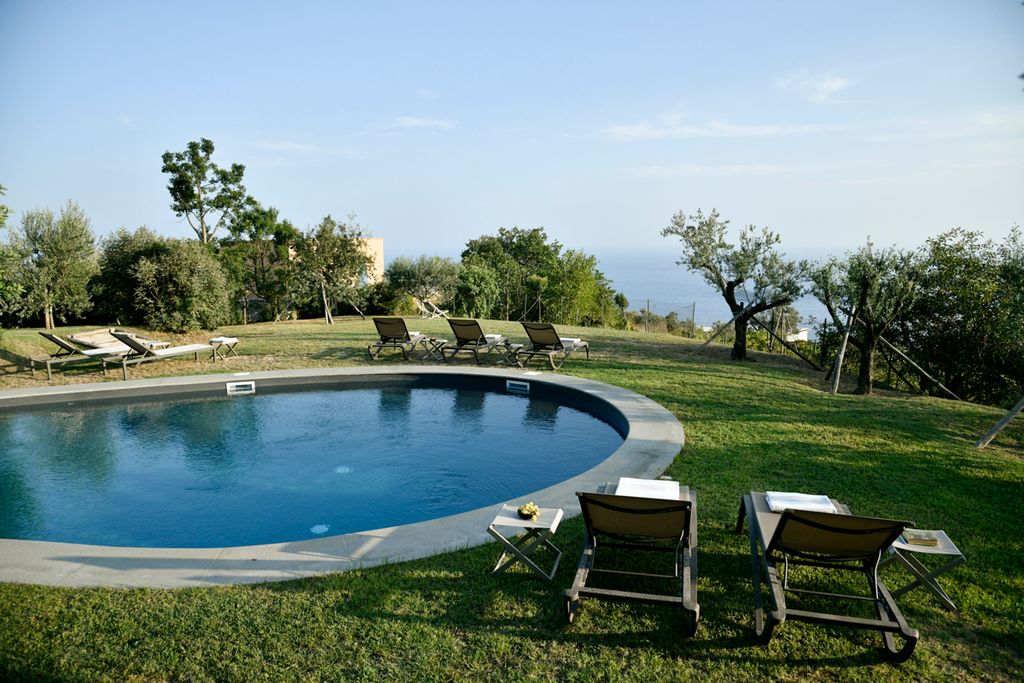 Li Galli View Sorrento Olivers Travels 1