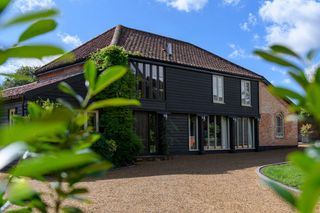 Aslacton Granary Norfolk Olivers Travels 1