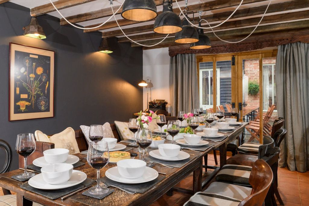 Aslacton Granary Norfolk Olivers Travels 4