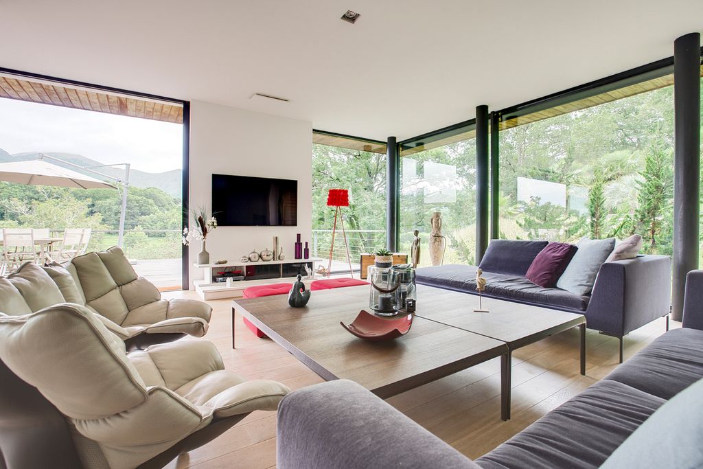 Villa Magellan Biarritz Olivers Travels 3